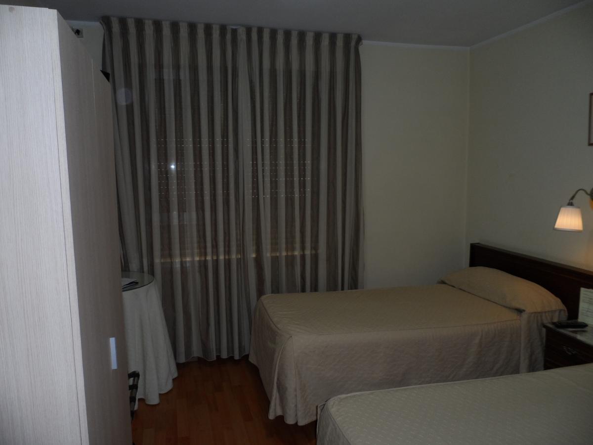 Hostal Coruna 아스토르가 외부 사진