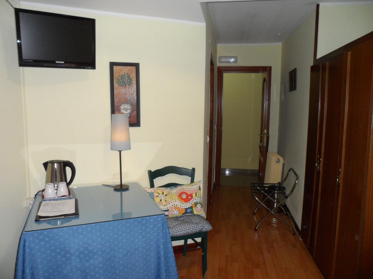 Hostal Coruna 아스토르가 외부 사진