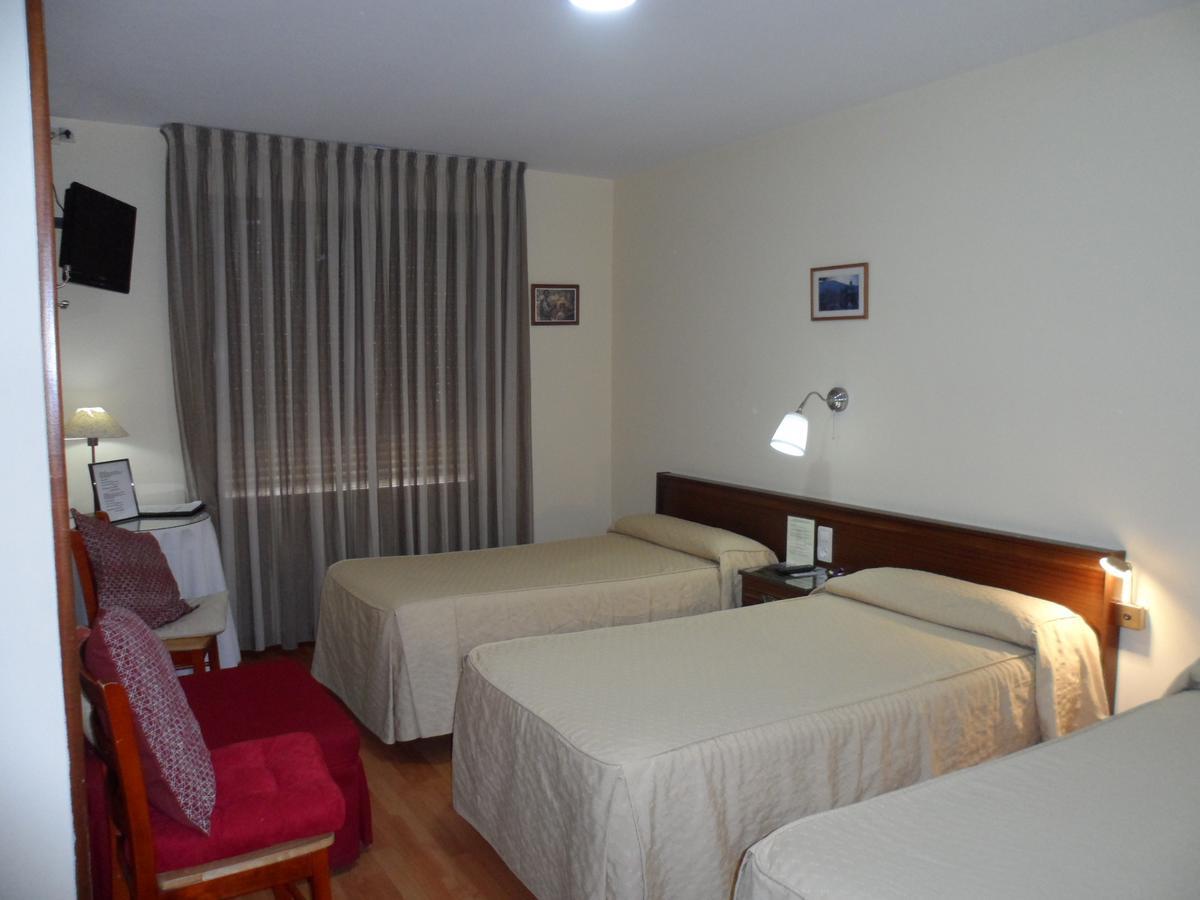Hostal Coruna 아스토르가 외부 사진